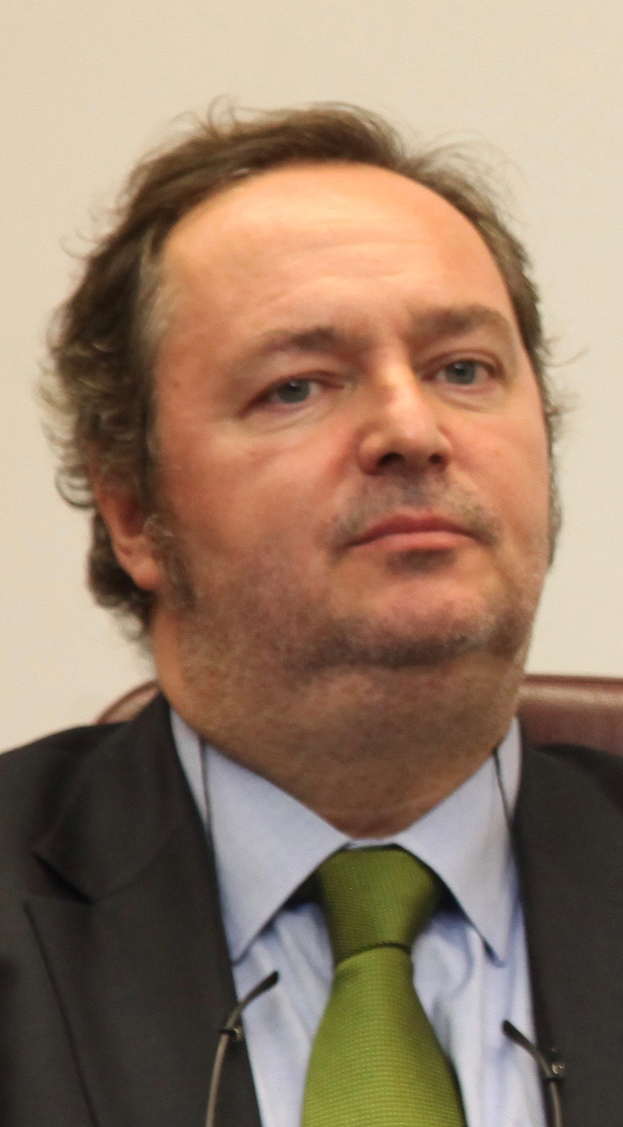 Dr. Jose Maria Aragues Dr. Jose Maria Aragues