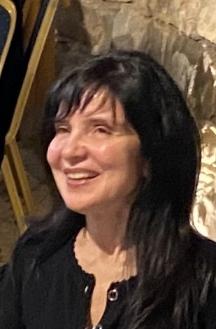 Dra. Claudia Freitas