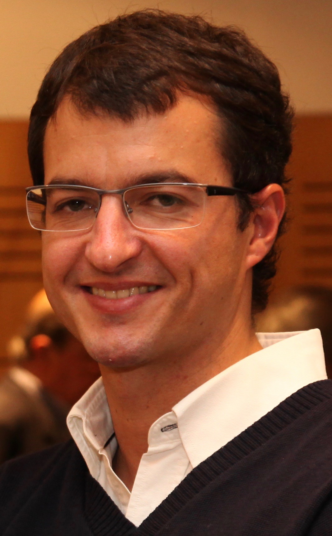 Dr. Bernardo Pereira Dr. Bernardo Pereira