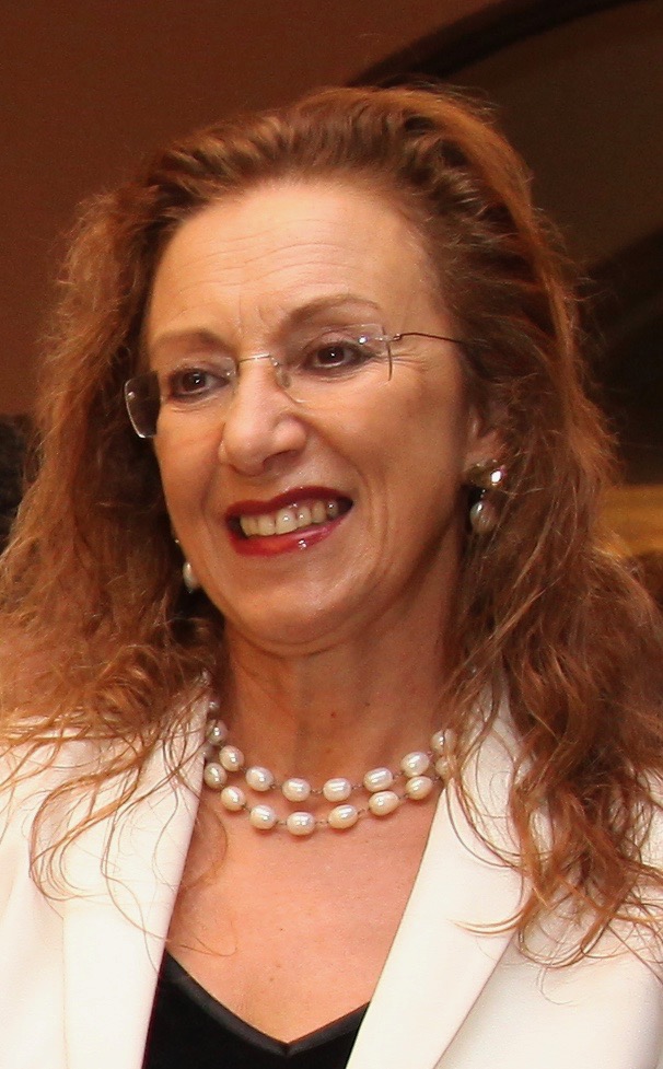 Dra. Margarida Ferreira Dra. Margarida Ferreira